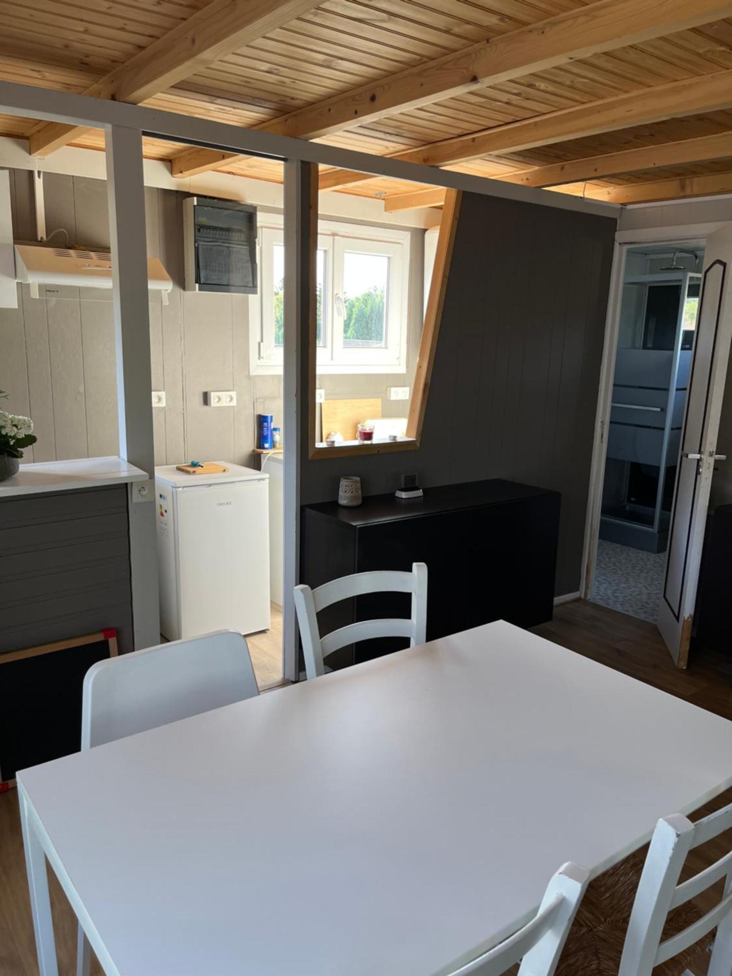 Chalet Charmant Monika Avec Piscine Yvoir Luaran gambar